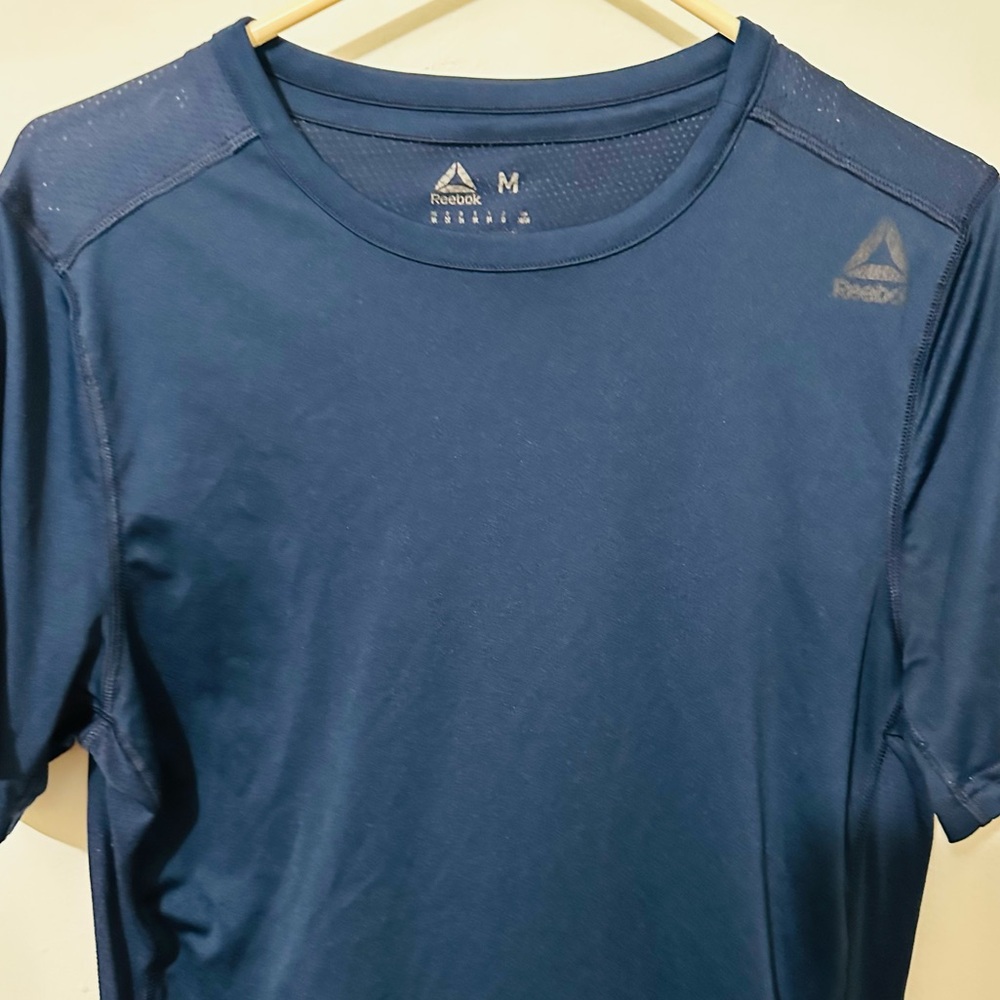 Reebok men’s shirt - Blue - 100% Polyster size M